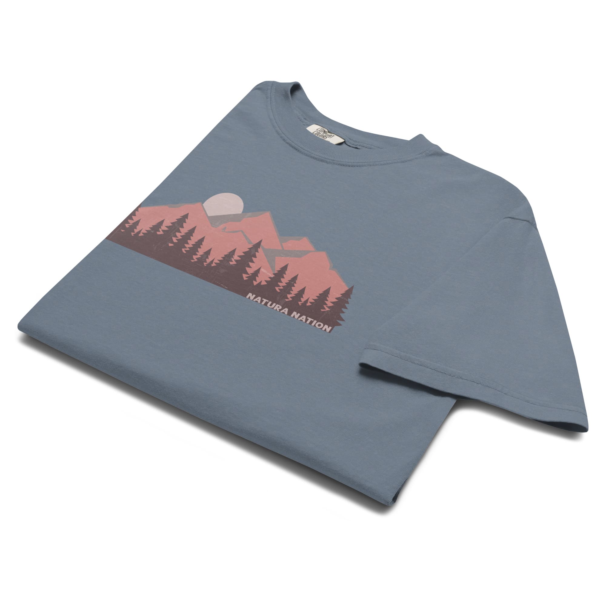 'Majestic Mountain Peaks' blue jean-colored nature T-shirt: Your relaxed-nature clothing choice for everyday adventures. Made by Natura Nation for mountain and nature lovers. 